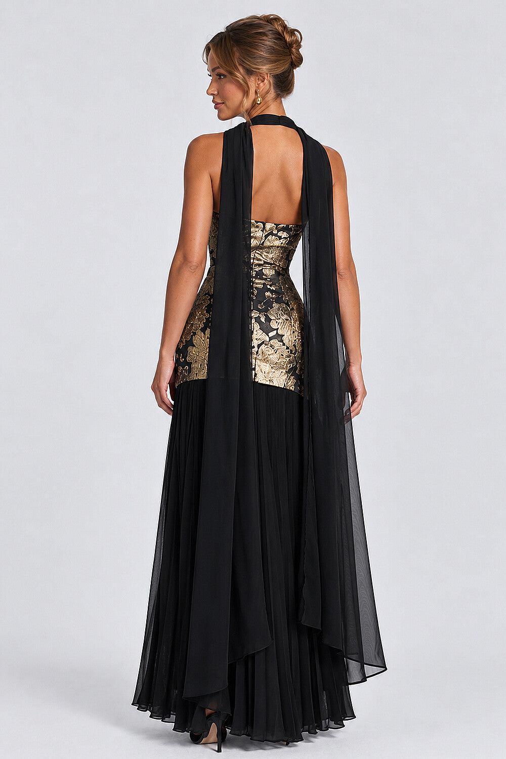 Halter Scarf Strapless Jacquard Pleated Maxi Dresses-Black [Pre Order]